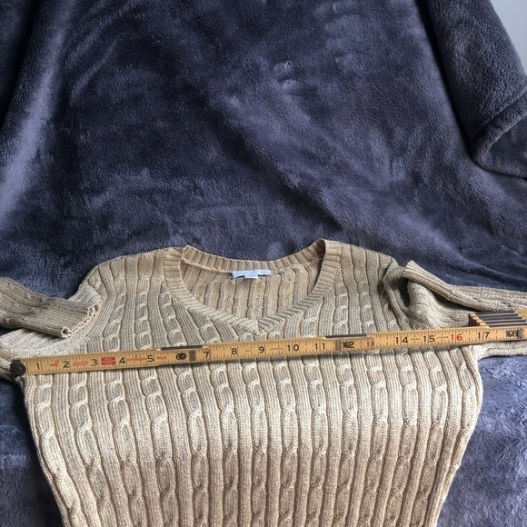 𝅺CHARTER‎ club Cable silk blend metallic gold V-neck sweater size small  #w1024 - Picture 8 of 9